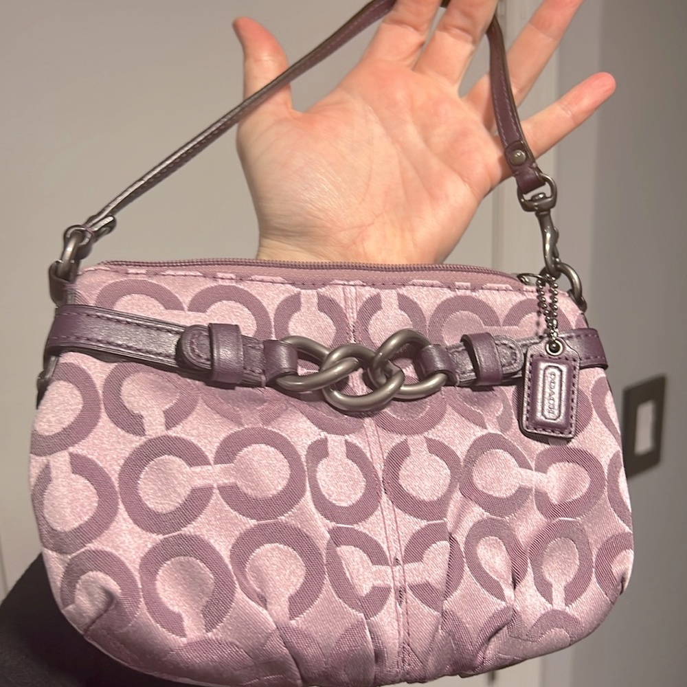 Coach Op Art Signature Kissing C’s Clutch Wristlet Pl… Gem